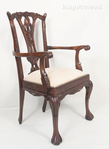 CH16 BIEGE Стул с подлокотниками Чиппендейл 64х50х105