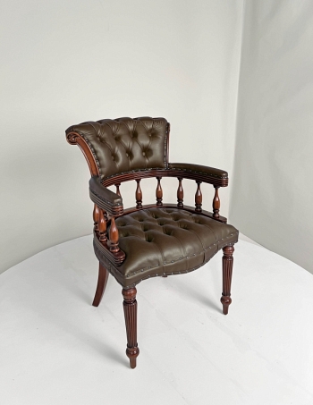 UN24 BROWN Кабинетное кресло 60x52x93